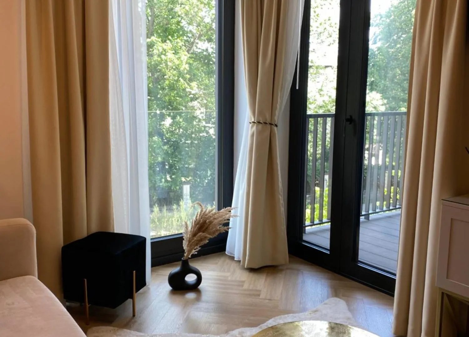 Lux Stays By Torres At K39 Kraków Lägenhet